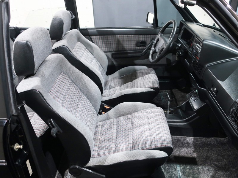 詳細情報｜在庫情報｜輸入中古車専門店 フェリーク インターナショナル